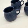 Komplet 6 granatowych kubków ceramicznych reliefowych vintage retro