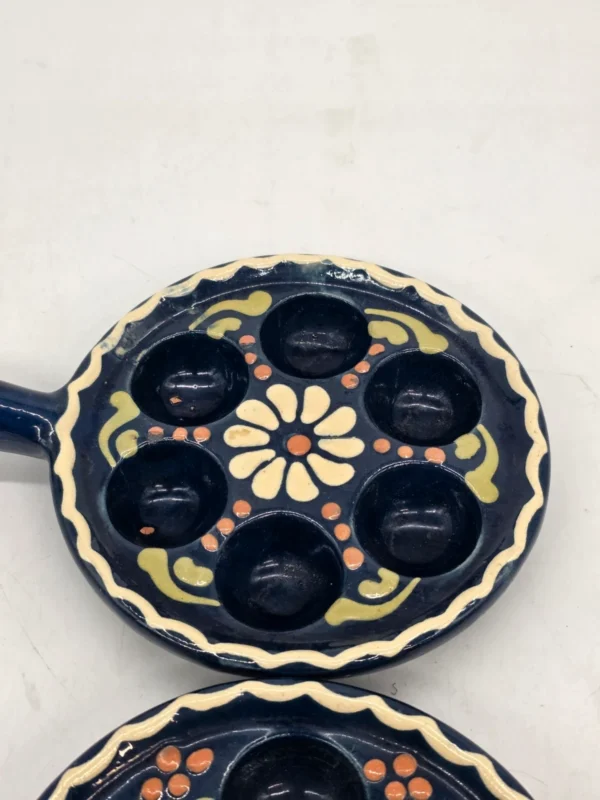 Zestaw 2 ceramicznych naczyń do ślimaków escargot 6 otworów granatowe folk
