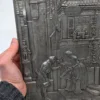Metalowa plakieta ścienna relief romantyczna scenka vintage 21x29