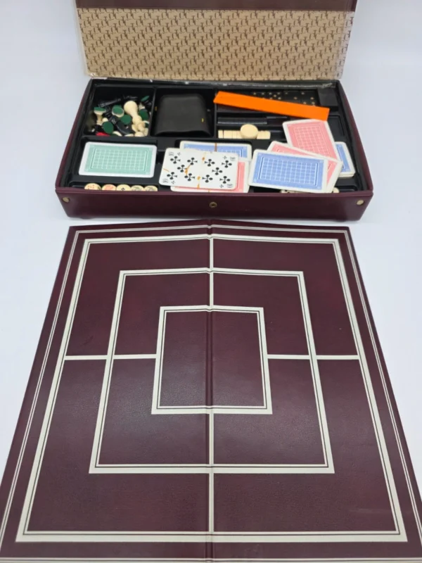 Traveller’s Club Collection zestaw gier podróżnych szachy domino karty