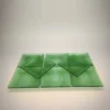 Zestaw 8 zielonych szklanych talerzy i mis kwadratowych 25x25