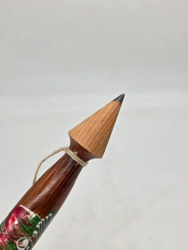 Duży ozdobny ołówek drewniany 48 cm ręcznie malowany dekoracja do powieszenia