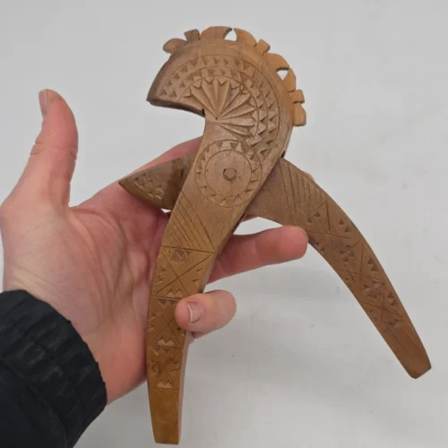 Dziadek do orzechów folk 21 cm ręcznie rzeźbiony vintage