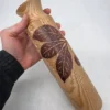 Drewniany wazon 29 cm motyw wiśni ręcznie rzeźbiony vintage