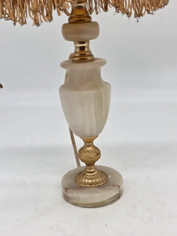 Lampa stołowa vintage z frędzlami 55 cm klosz do renowacji