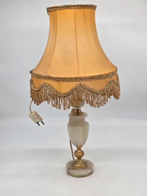 Lampa stołowa vintage z frędzlami 55 cm klosz do renowacji