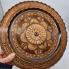 Ręcznie rzeźbiony drewniany talerz dekoracyjny 33 cm