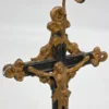Krzyż stojący metalowy crucyfiks czarny ze złotym antyk 24 cm