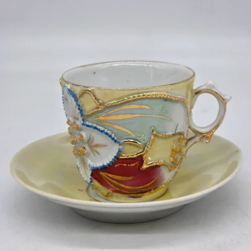 Kolekcjonerska filiżanka ze spodkiem porcelana relief Zum Andenken pamiątkowa