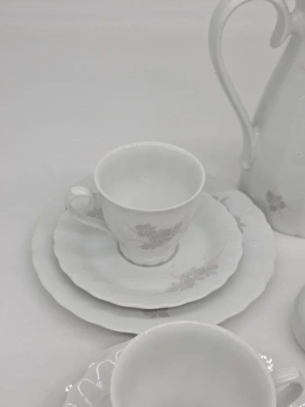 Eschenbach Bavaria serwis kawowy porcelana 4 os kwiaty 14 elementów
