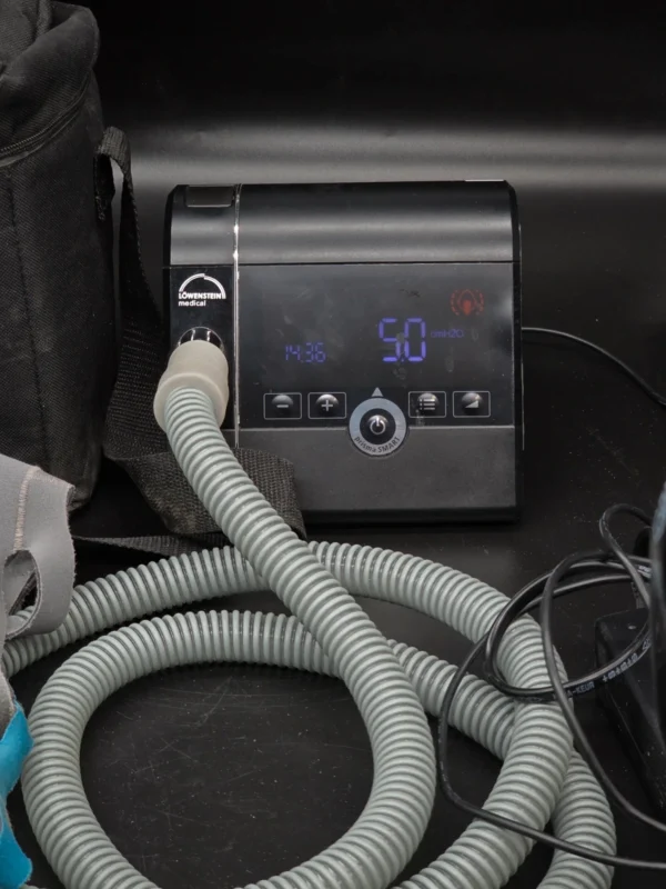 Aparat CPAP Lowenstein Prisma smart wm 090 TD kompletny zestaw maska torba