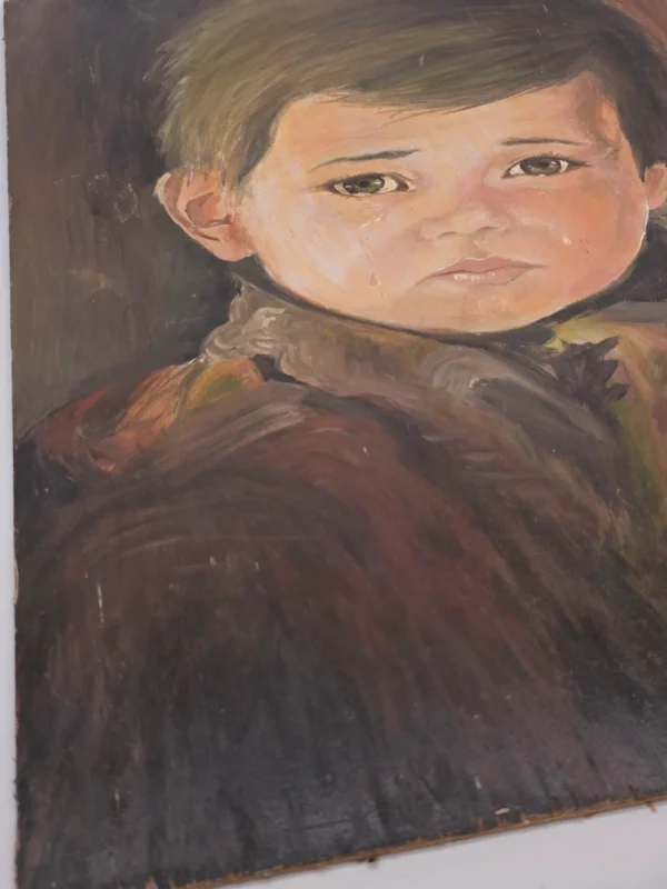 Portret płaczącego chłopca obraz na płycie drewnianej 50x70 cm