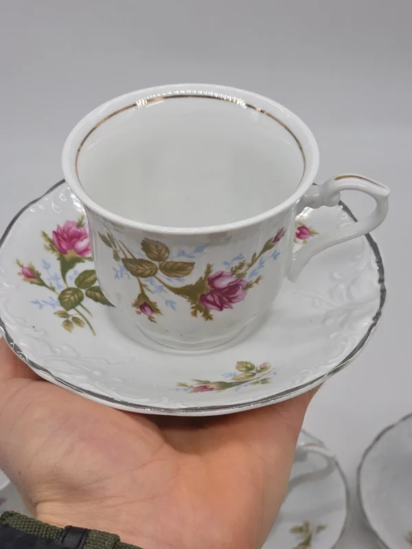 Serwis kawowy Wawel porcelana róże komplet dla 5 osób 10 elementów
