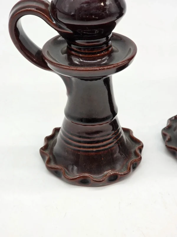Para świeczników ceramicznych brązowe z rączką PRL 20 cm