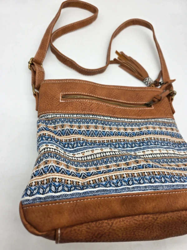 Brązowa torebka listonoszka boho etno z chwostem pojemna