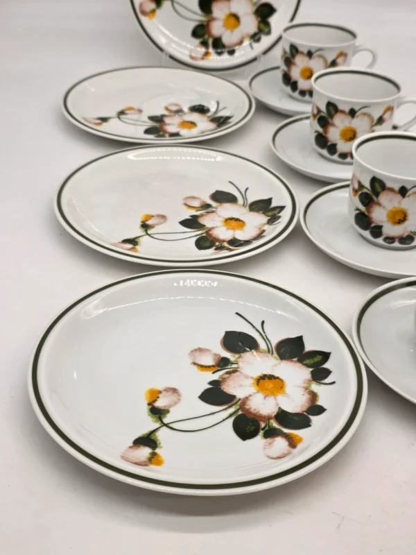 Winterling Röslau Bavaria porcelanowy zestaw śniadaniowy 4 osoby 12 el