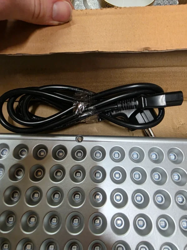 Lampa LED Grow 15W Hengda do uprawy roślin 225 LED 31x31 cm