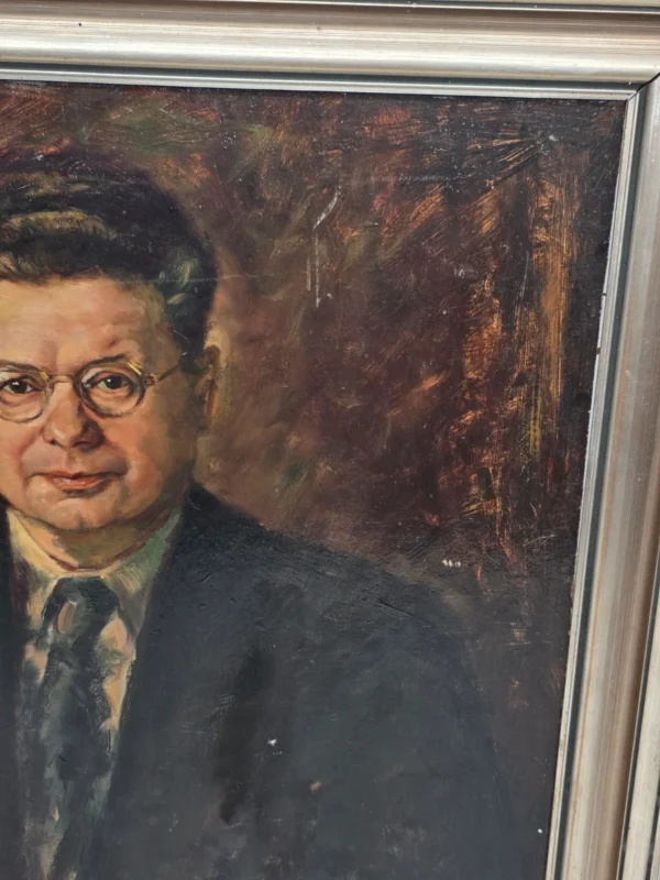 Portret mężczyzny w okularach 1945 sygn. H. Frigger obraz olejny 60x67