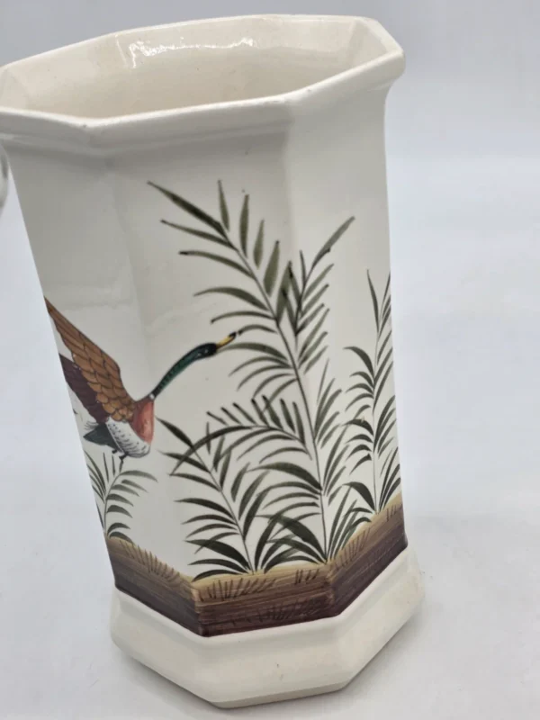 Wazon Bassano Włochy motyw kaczka ceramika włoska sygnatura 23 cm
