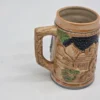 Ceramiczny kufel biesiadny scenka rodzajowa relief vintage 11 cm