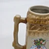 Kufel ceramiczny WF Frontenhausen 1985 relief wędrowiec 17 cm