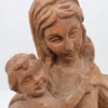 Drewniana rzeźba Madonna z Dzieciątkiem rękodzieło figura 42 cm