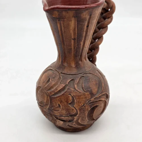 Ręcznie rzeźbiony dzbanek ceramiczny warkoczowe ucho studio pottery 21 cm