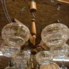 Żyrandol drewniany 6 ramienny miodowe klosze retro rustykalny 70 cm