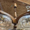 Żyrandol drewniany 6 ramienny miodowe klosze retro rustykalny 70 cm