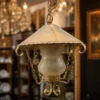Lampa wisząca latarnia mosiężna retro rustykalna szkło mrożone 31 cm
