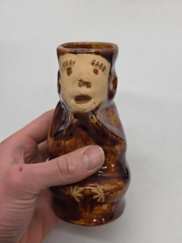 Kubek ceramiczny małpka figurka do yerba mate folk zestaw z dzbankiem