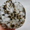 Wazon szkło artystyczne z uchem falbanka brązowo-biały 35 cm