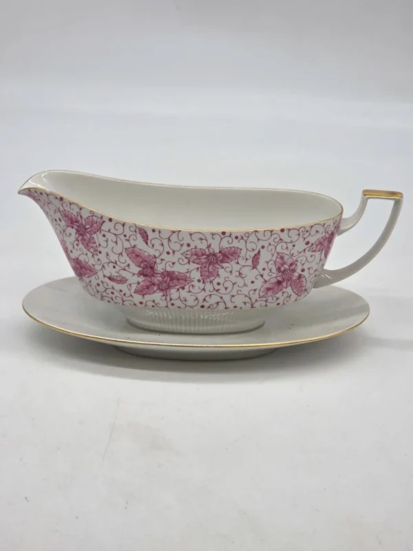 Sosjerka porcelanowa Pirkenhammer Made in Czechoslovakia fioletowe kwiaty