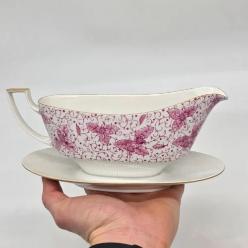 Sosjerka porcelanowa Pirkenhammer Made in Czechoslovakia fioletowe kwiaty