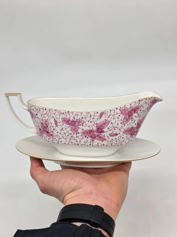 Sosjerka porcelanowa Pirkenhammer Made in Czechoslovakia fioletowe kwiaty