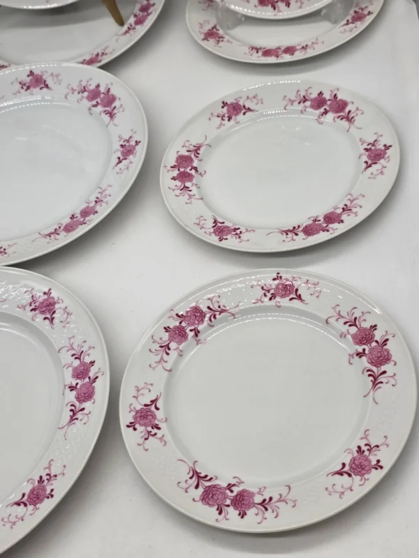 Komplet talerzy Seltmann Weiden Bavaria 12 el fioletowe kwiaty vintage