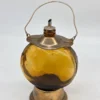Mosiężna karafka pozytywka Helan Gar miodowe szkło vintage 28 cm