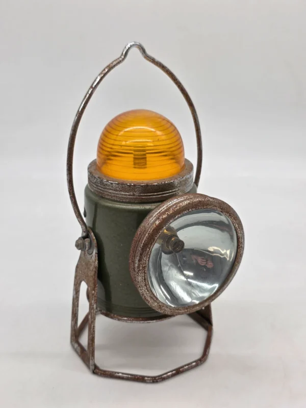 Stara lampa sygnałowa British Empire Hong Kong loft vintage