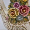 Ogromny dzban Capodimonte Włochy rzeźbiona ceramika kwiaty 48 cm