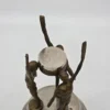 Mosiężna figurka świecznik z trzema postaciami vintage 24 cm