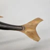 Wielka rzeźba rekin wykonana z naturalnego rogu Como Włochy 67 cm