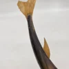 Wielka rzeźba rekin wykonana z naturalnego rogu Como Włochy 67 cm