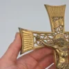 Stary krzyż ścienny pasyjka ażurowy mosiądzowany 23x15 cm