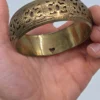 Szeroka bransoleta vintage ażurowa z sercem styl etno średnica 6.5 cm