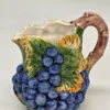 Ceramiczny dzbanek Winogrona Bassano Italy ręcznie malowany 20 cm 1.5 l