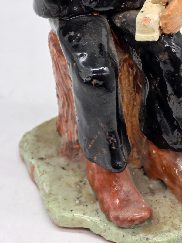 Ceramiczna figurka Drwal z fajką sztuka ludowa rękodzieło vintage 24 cm