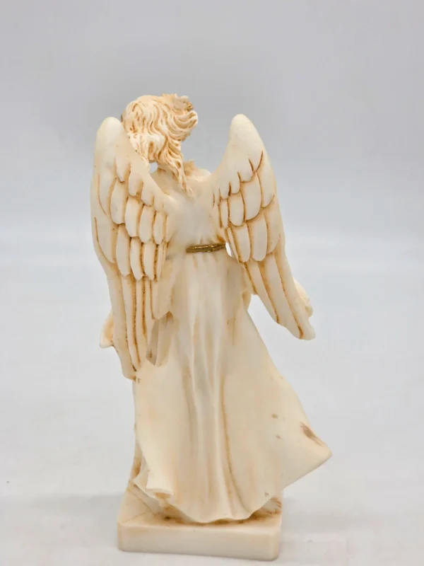 Figurka Anioł Stróż z dzieckiem alabaster patynowany Grecja 21 cm