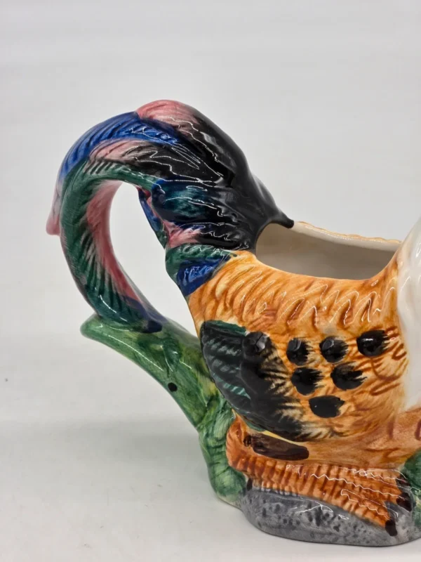 Dzbanek mlecznik w kształcie koguta kolorowa ceramika dekoracyjna wys 14 cm