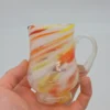 Stary kubek szklany szkło artystyczne fioletowo białe oplot ucho muszlowe wys 8 cm