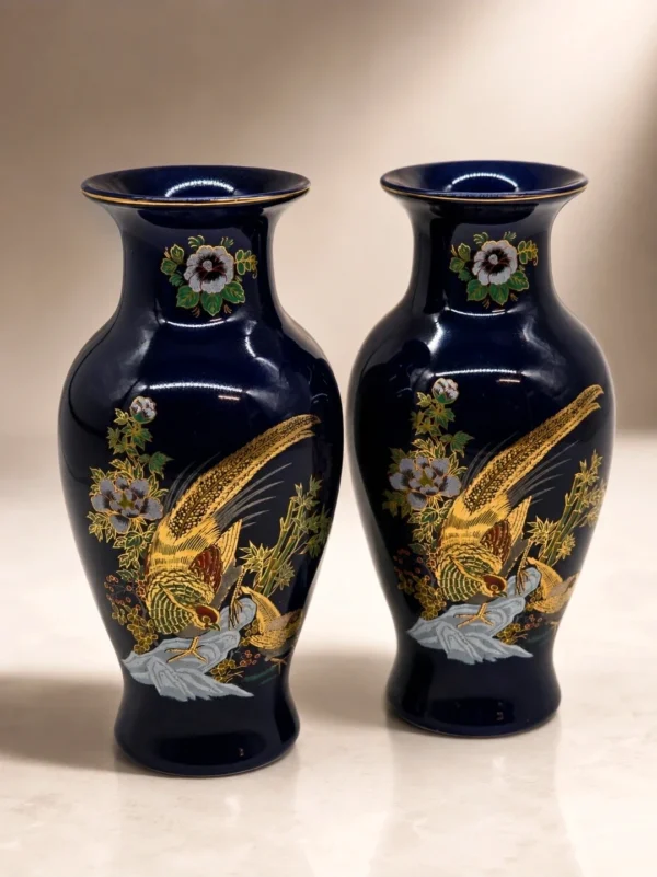 Para kobaltowych wazonów złote bażanty sygnatura China porcelana